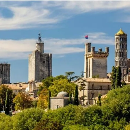 Tous Conforts Dans Village Calme Proche Uzes Villa *