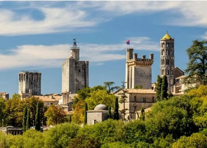 Tous Conforts Dans Village Calme Proche Uzes Villa *