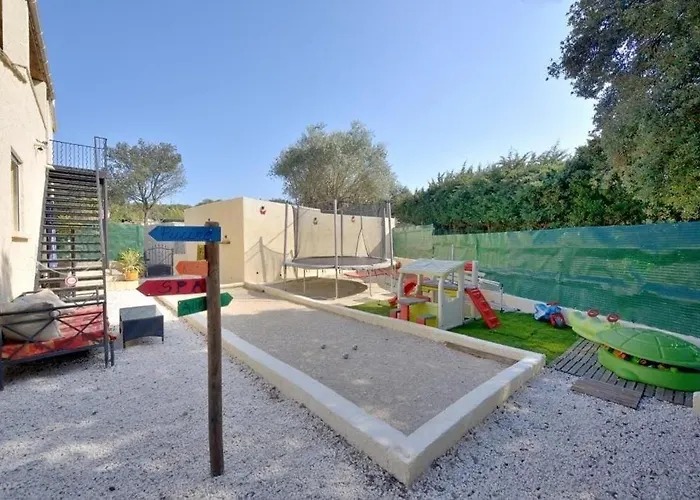 Tous Conforts Dans Village Calme Proche Uzes *
